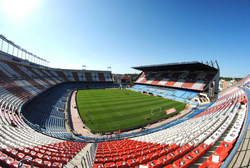 Vicente Calderón Stadium By BruceW